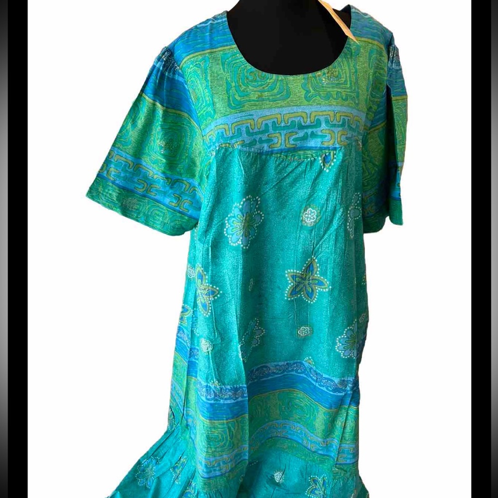 La Cera NWT Blue Green Gold Easy Dress
